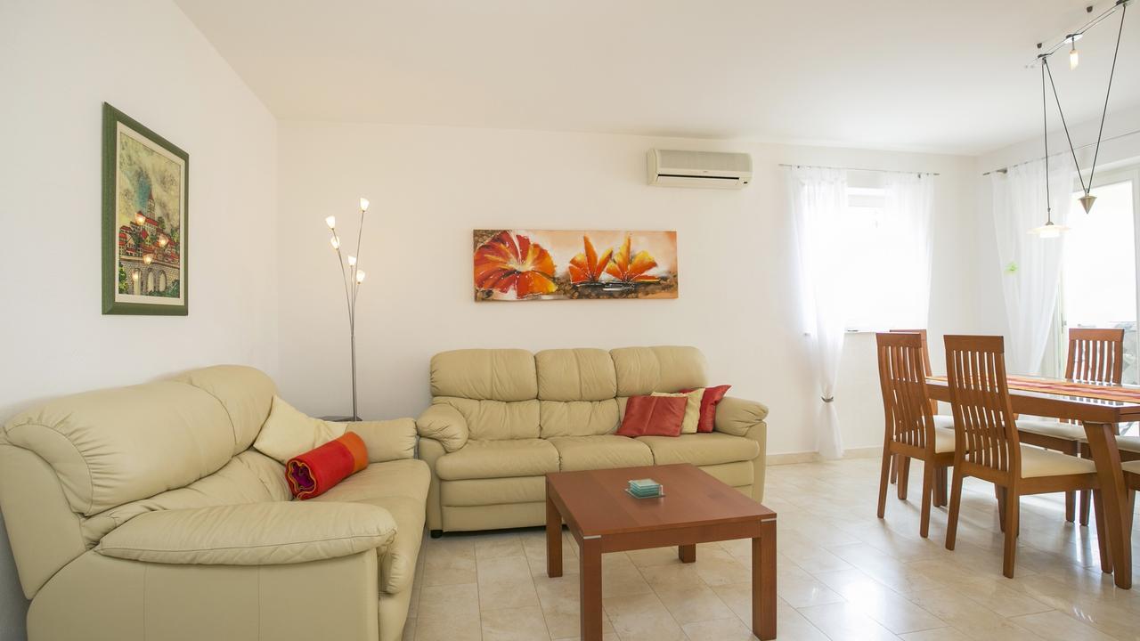 Apartment Jadranka Рабац Екстериор снимка