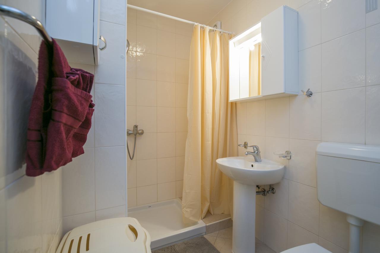 Apartment Jadranka Рабац Екстериор снимка