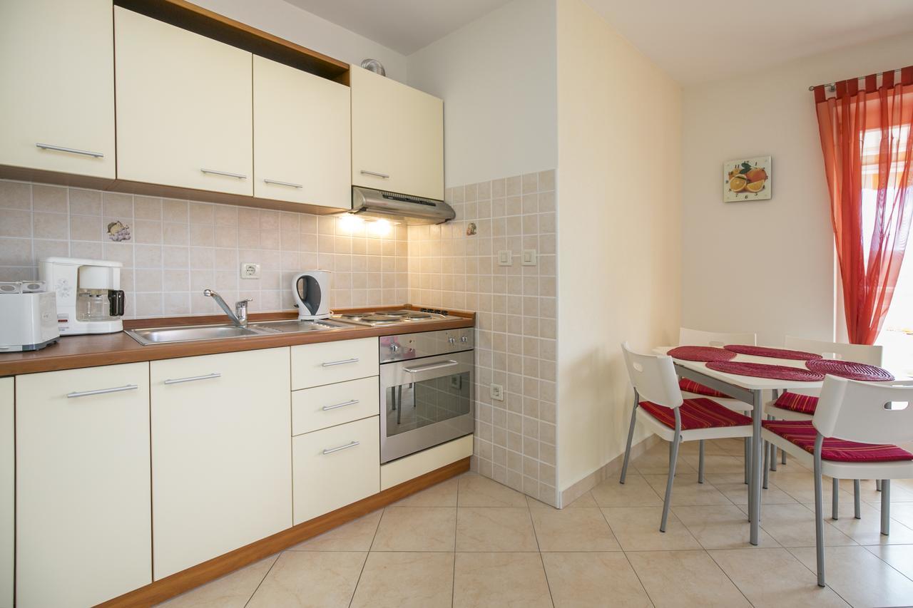 Apartment Jadranka Рабац Екстериор снимка