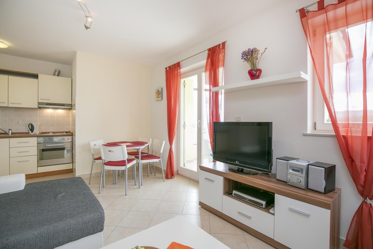 Apartment Jadranka Рабац Екстериор снимка